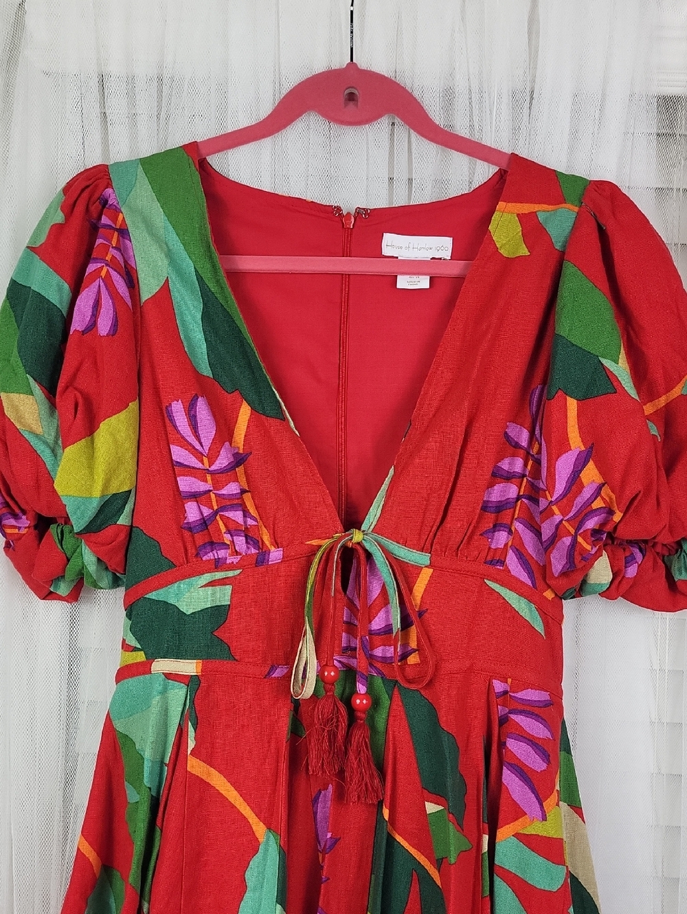 House of Harlow 1960 Red Floral Tie-Front Puff Sleeve Mini Dress. Size 6 - Picture 3 of 10